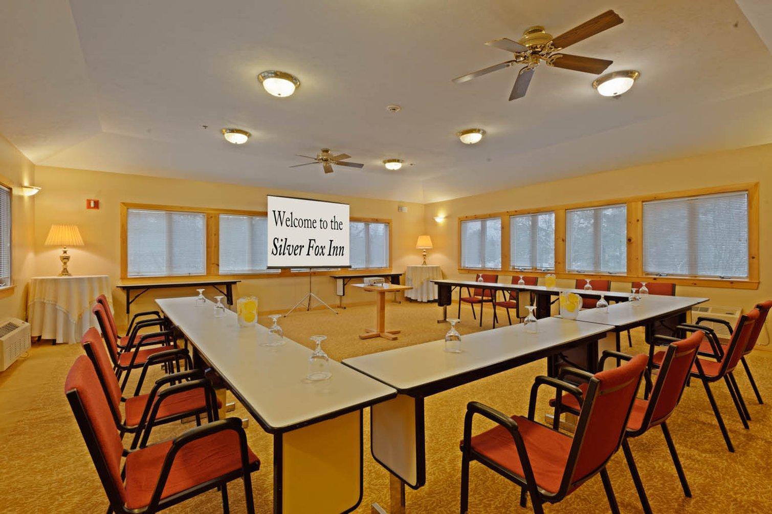 ווטרוויל ואלי Silver Fox Inn מראה חיצוני תמונה